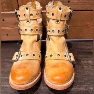 Freebird | GRACE | Leather Harness Studded Ankle Booties | RARE | NIB | Size 10